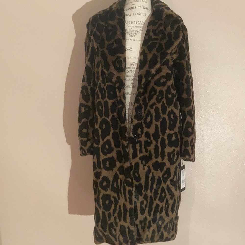 Kendall & Kylie Leopard Print Faux Fur Coat in Black and Brown